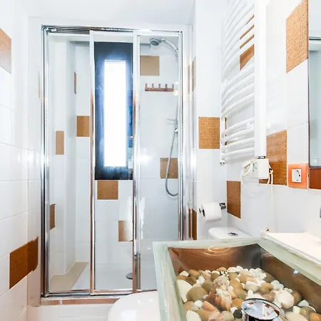 Sauvage Apartment